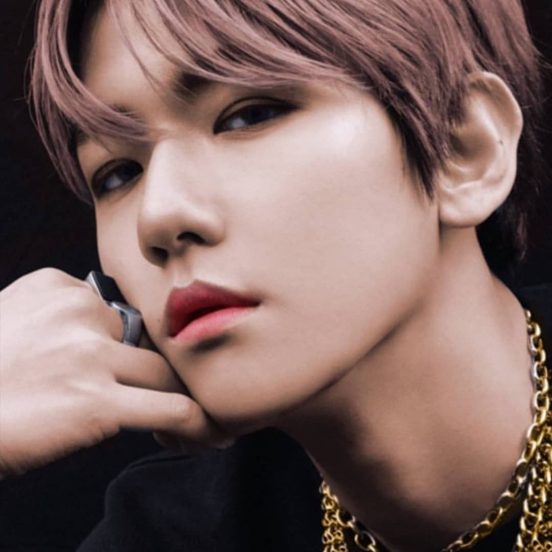 伯賢 (EXO)的最新照片