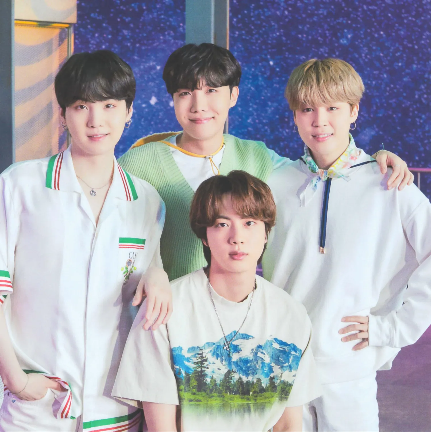 Momen yang diabadikan oleh penggemar BTS