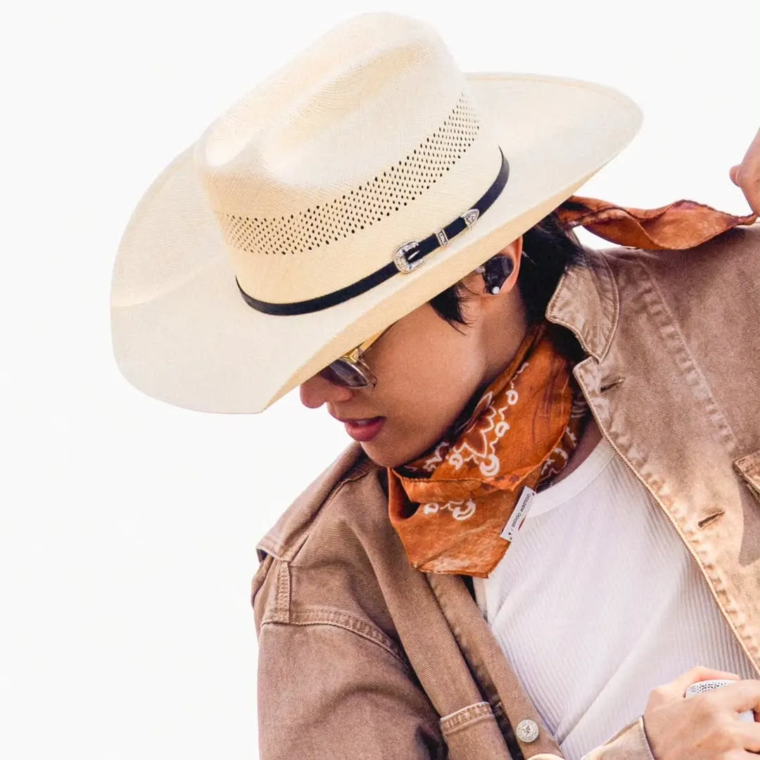 Foto terbaru j-hope (BTS)