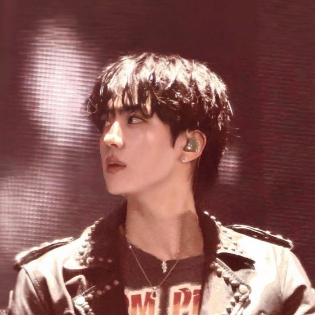 Latest photo of Jin (BTS)