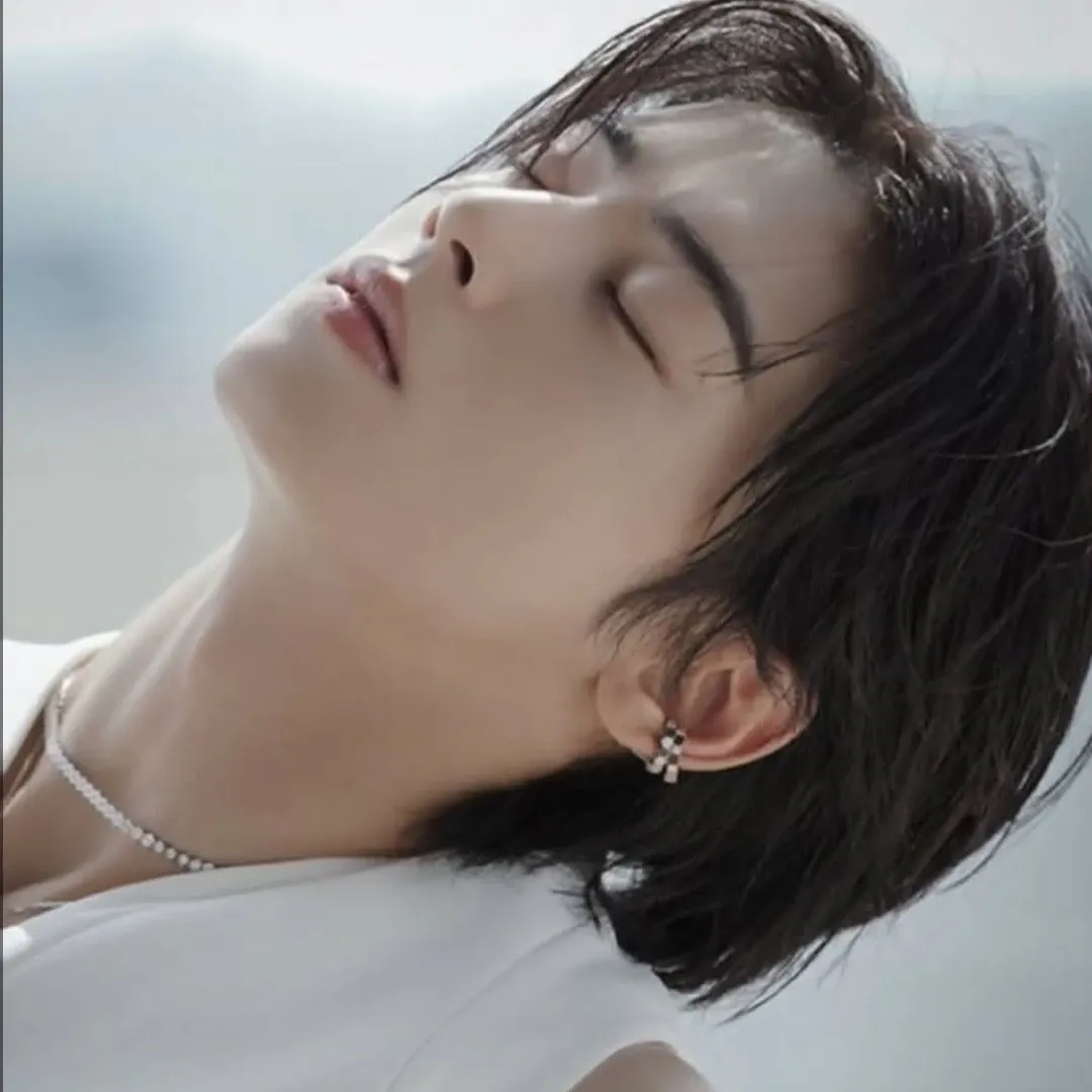 Behind-the-scenes cut of Eunwoo (ASTRO)