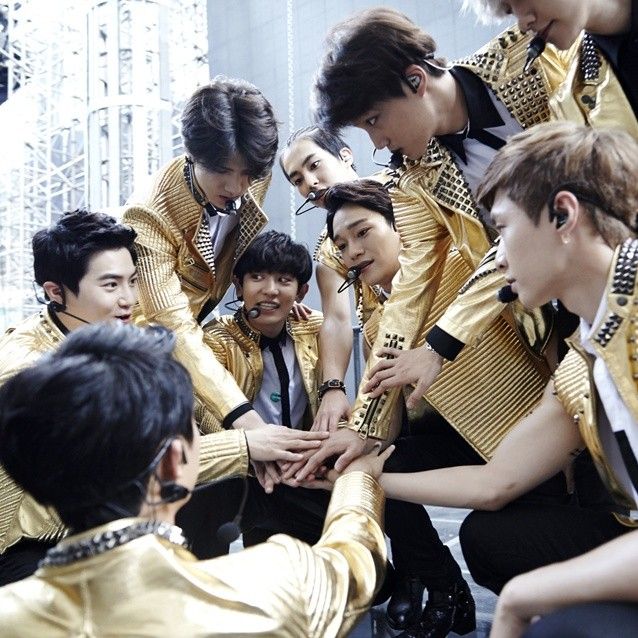 EXO의 비하인드 컷