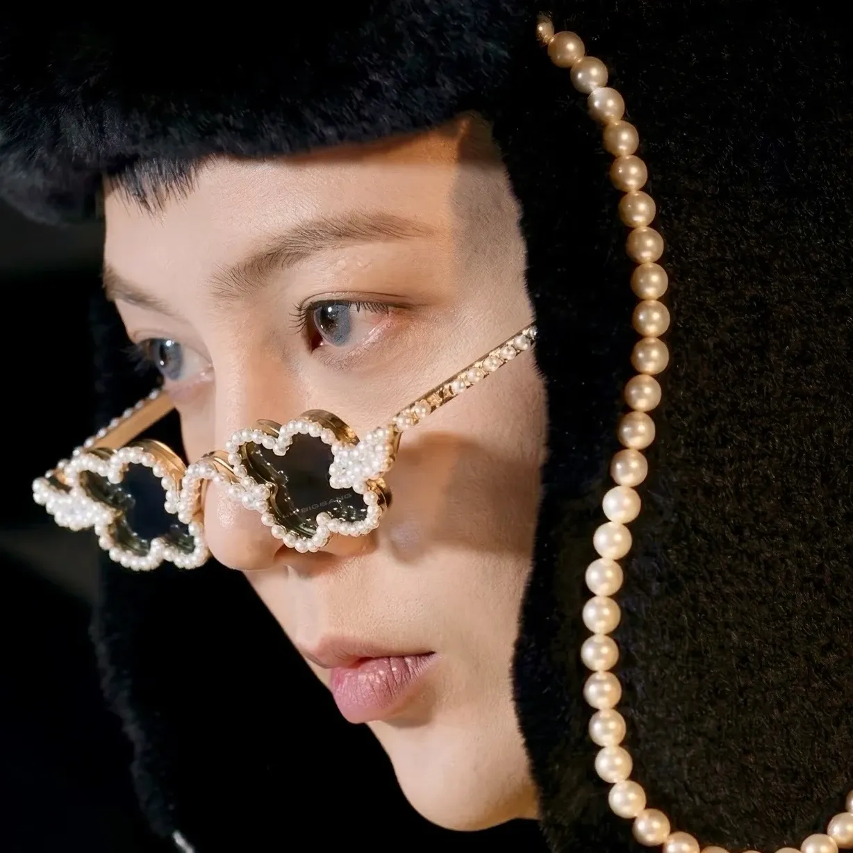 Behind-the-scenes cut of G-DRAGON (BIGBANG)