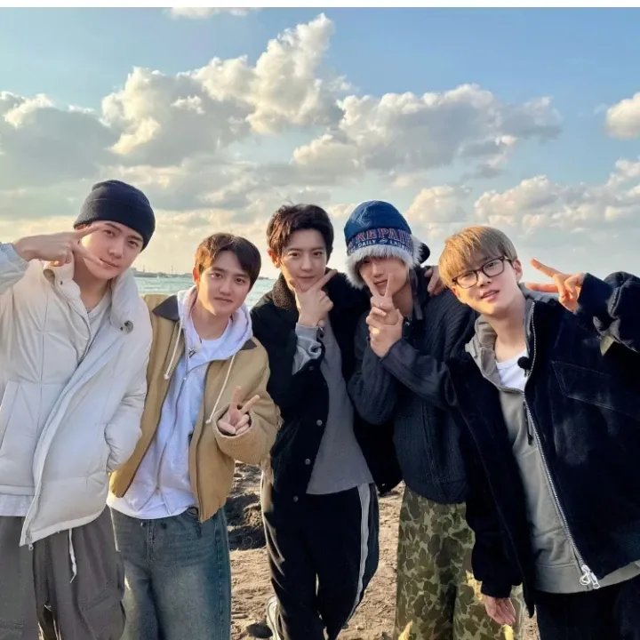 EXO의 최신 사진