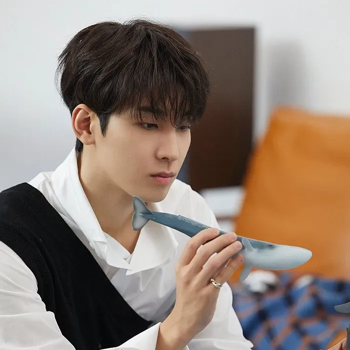 원우 (세븐틴)의 최신 사진