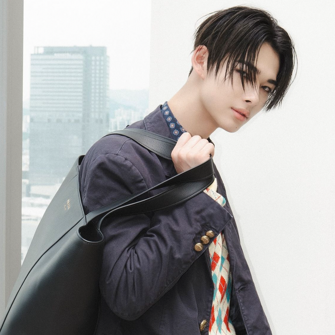 Latest photo of NI-KI (ENHYPEN)