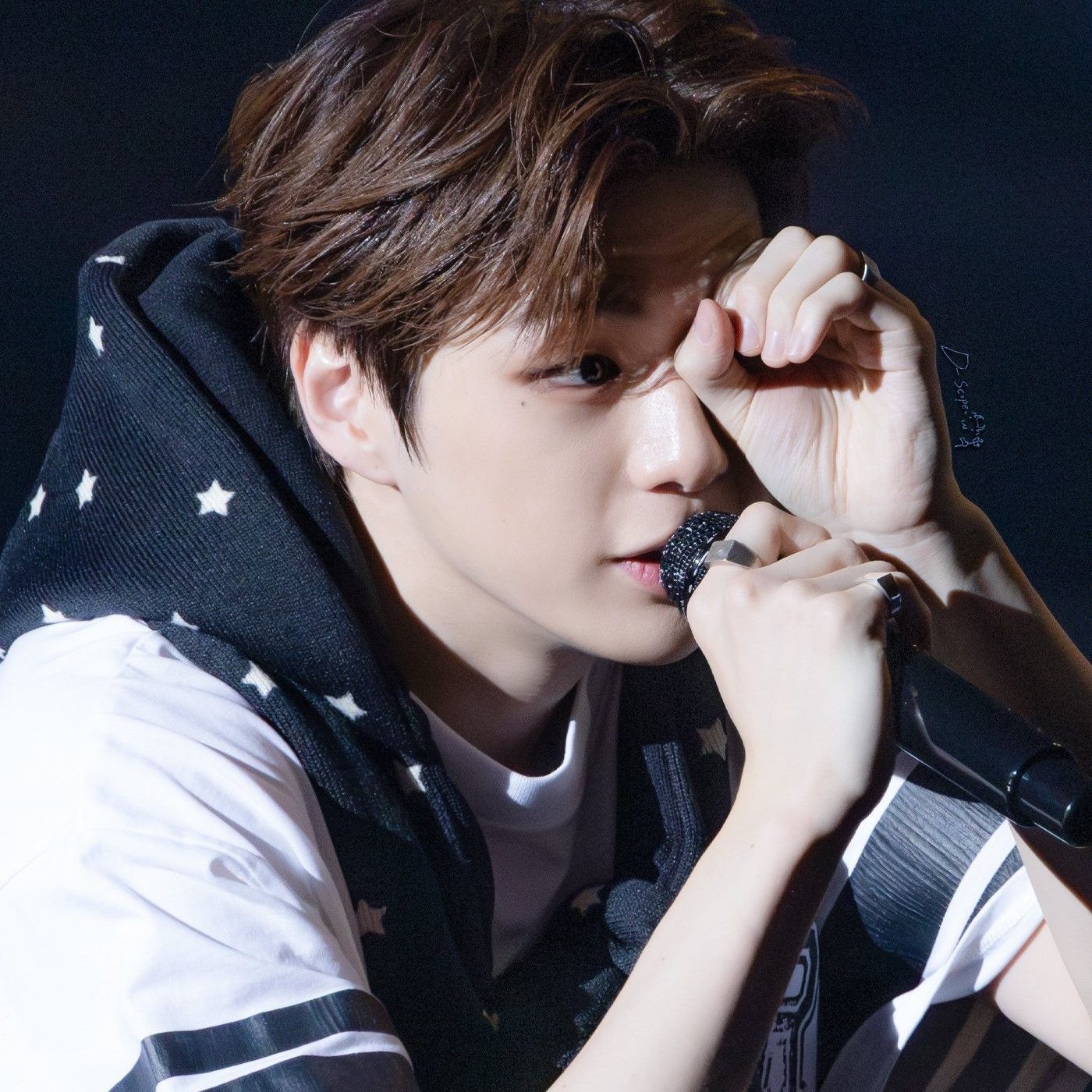 姜丹尼爾的最新照片