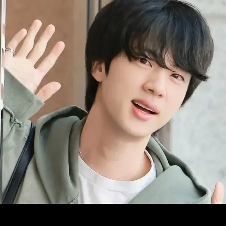 진 (방탄소년단)의 최신 사진