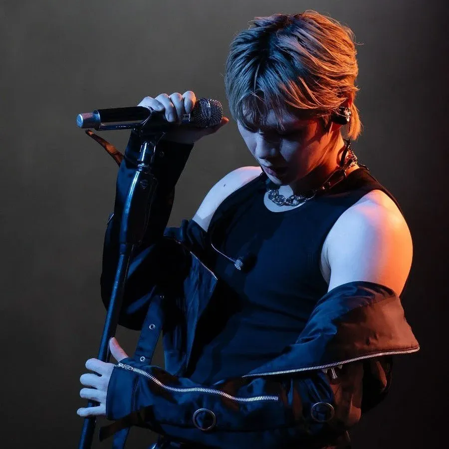 カン・ダニエルの舞台裏ショット