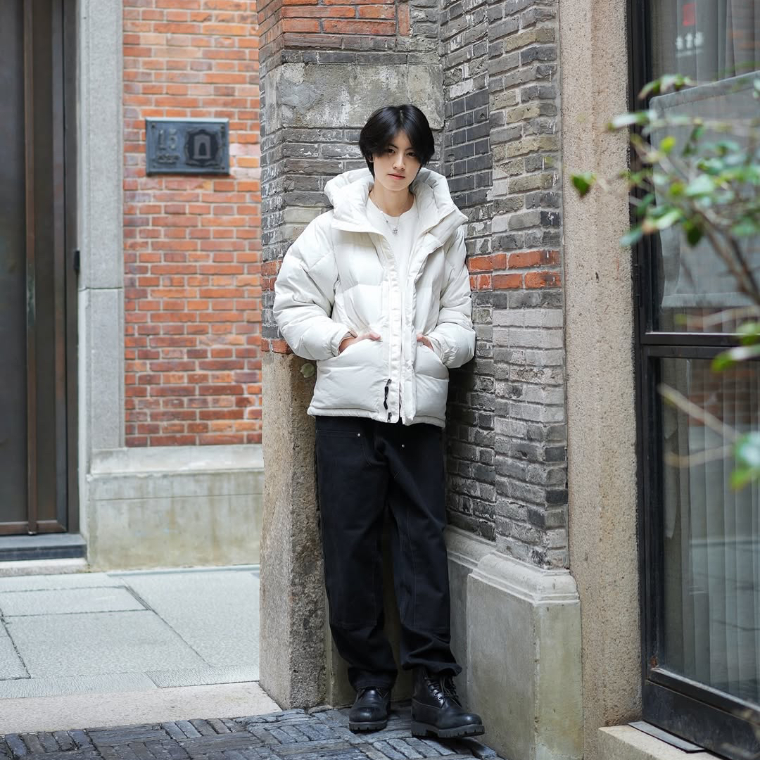 Recent activity shot of Aa (BUS)