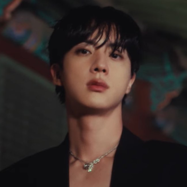 진 (방탄소년단) 최근 활동샷