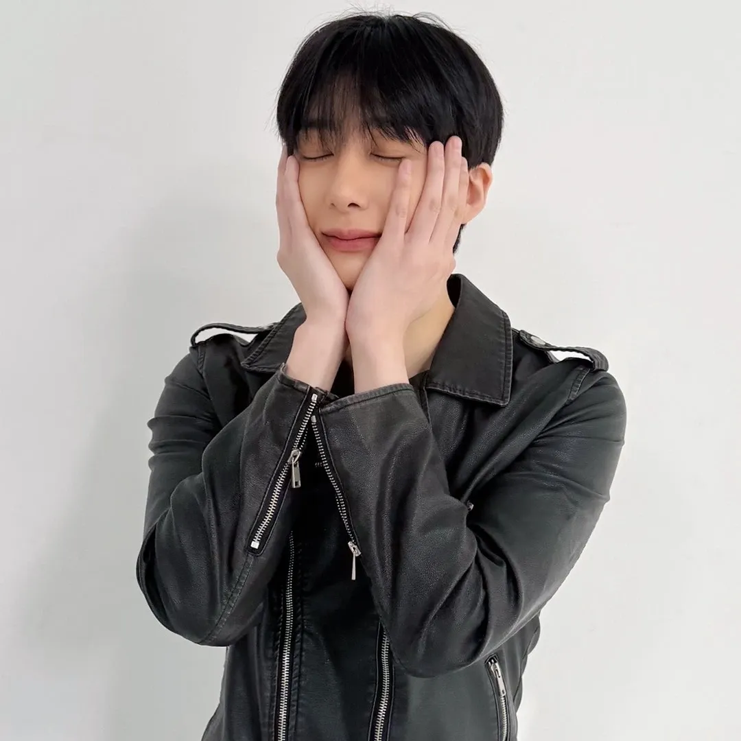 亨元 (MONSTA X)的最新活動照片