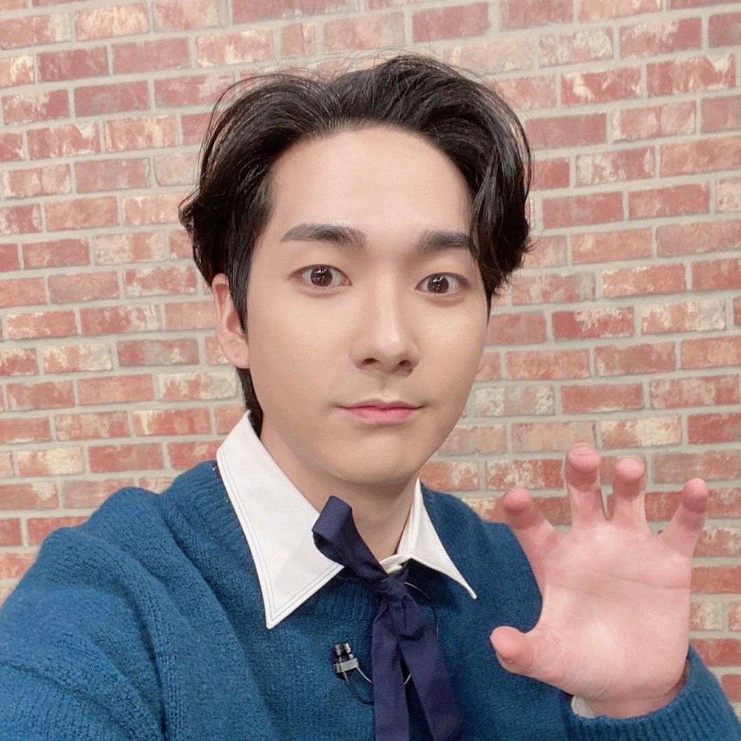 Latest photo of Aron