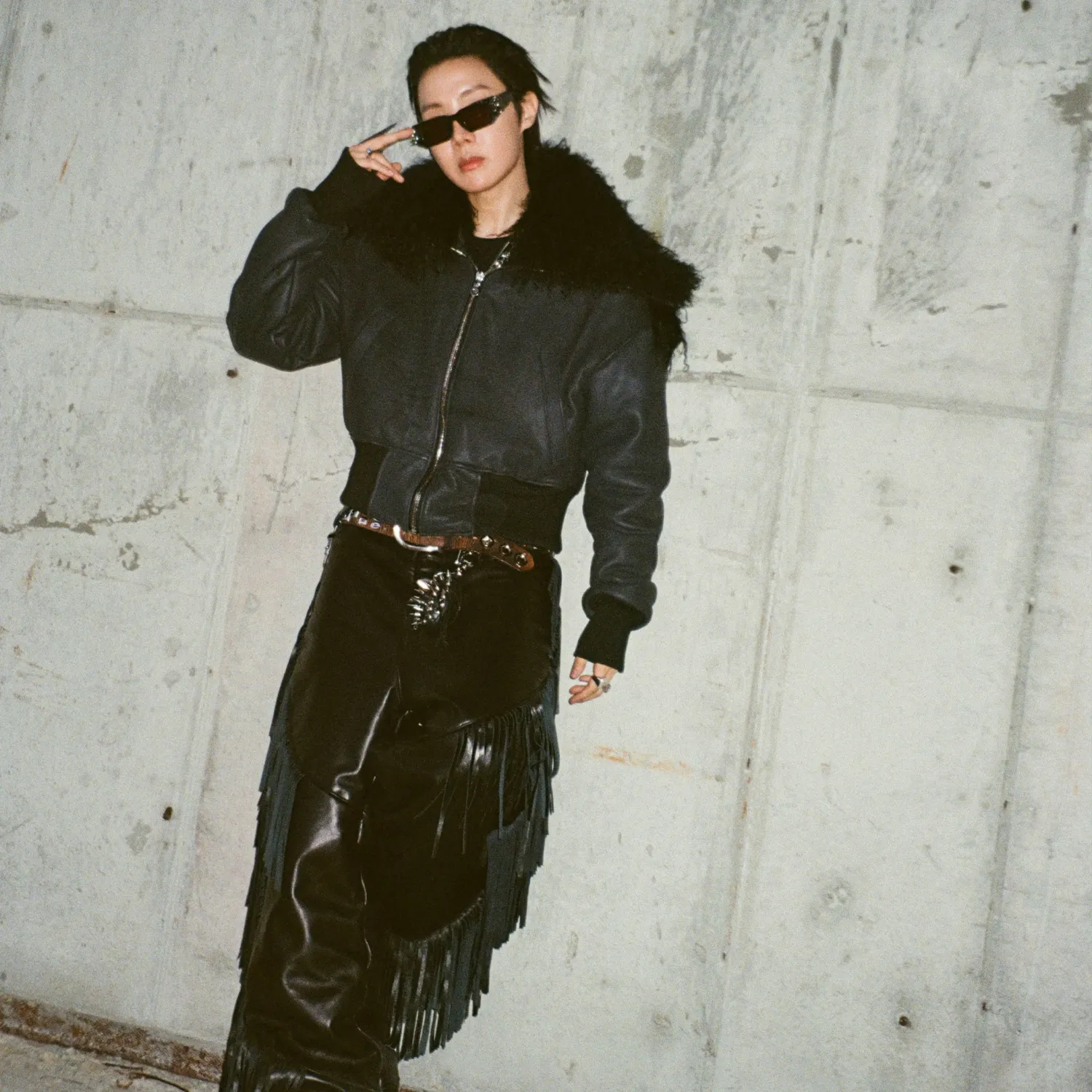Foto aktivitas terbaru j-hope (BTS)