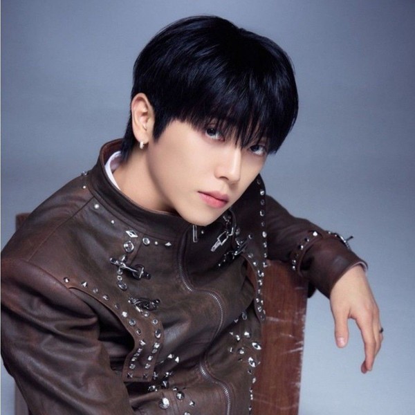 Foto profil Minkyun (ONF) yang disukai penggemar