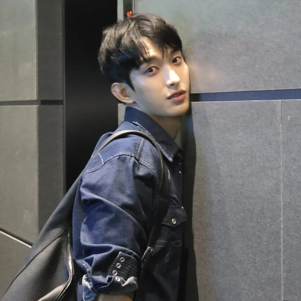 Latest photo of DK (SEVENTEEN)