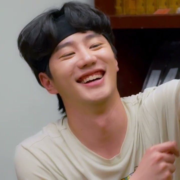 Latest photo of Lee Junyoung