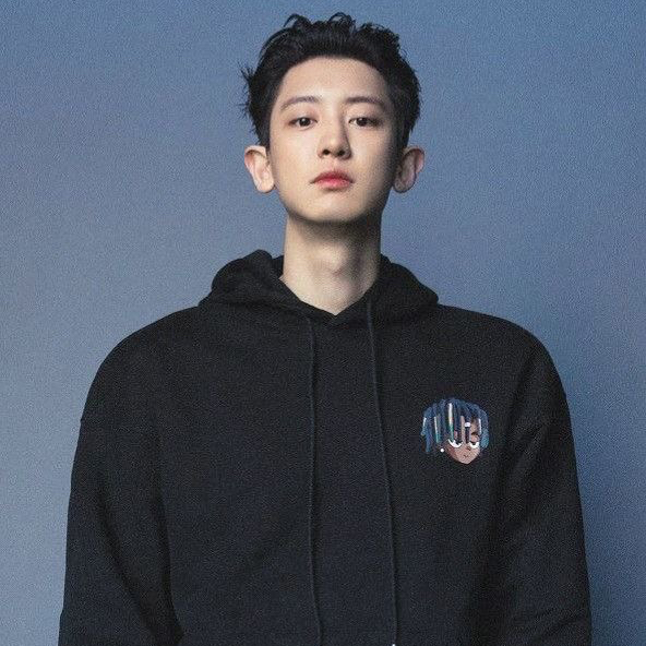 Foto aktivitas terbaru Chanyeol (EXO)