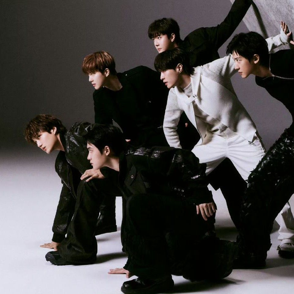 EXO의 최신 사진