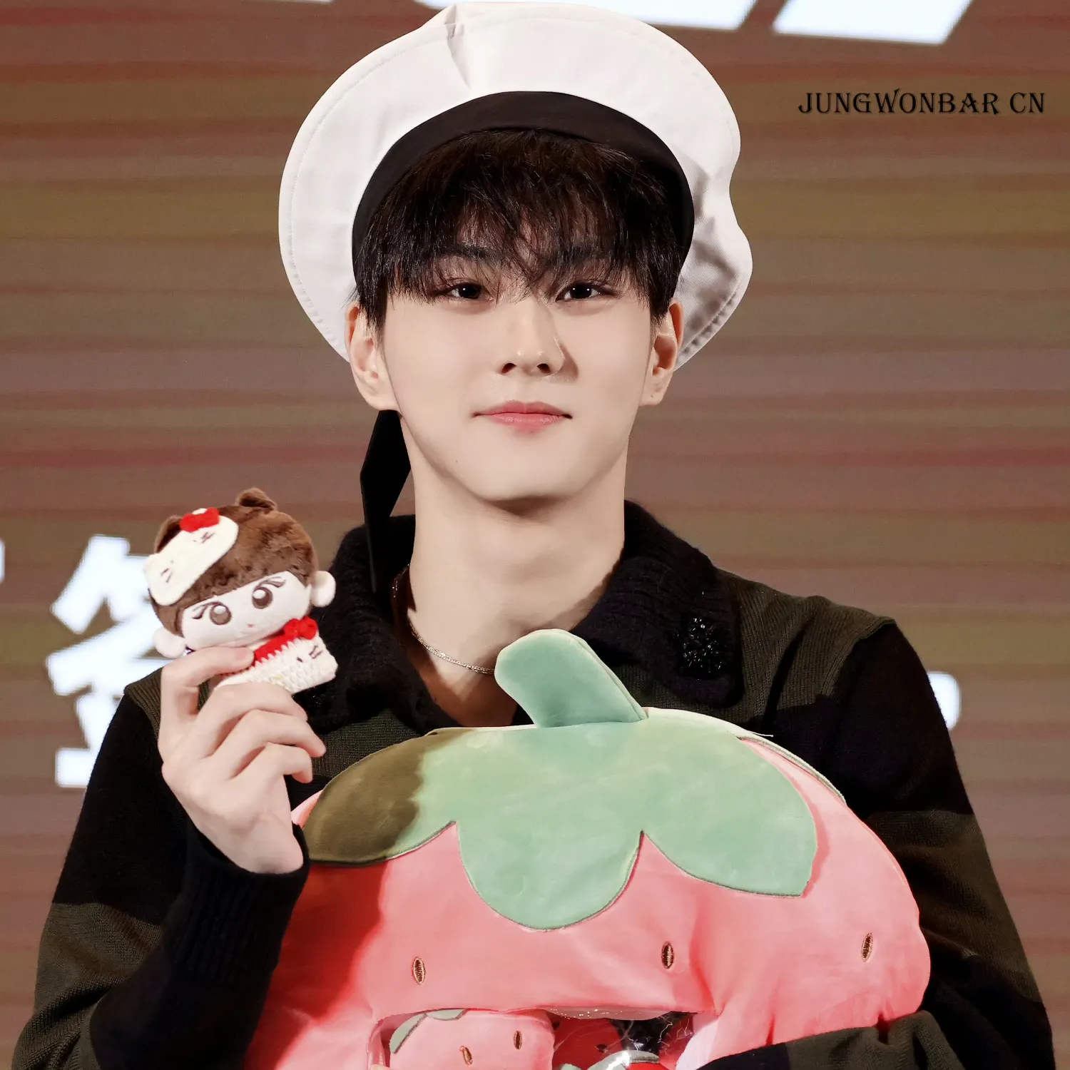 A moment captured by Jungwon (ENHYPEN)'s fan