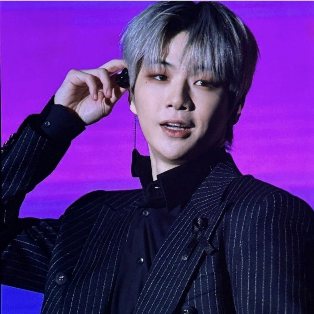 Foto aktivitas terbaru Kang Daniel