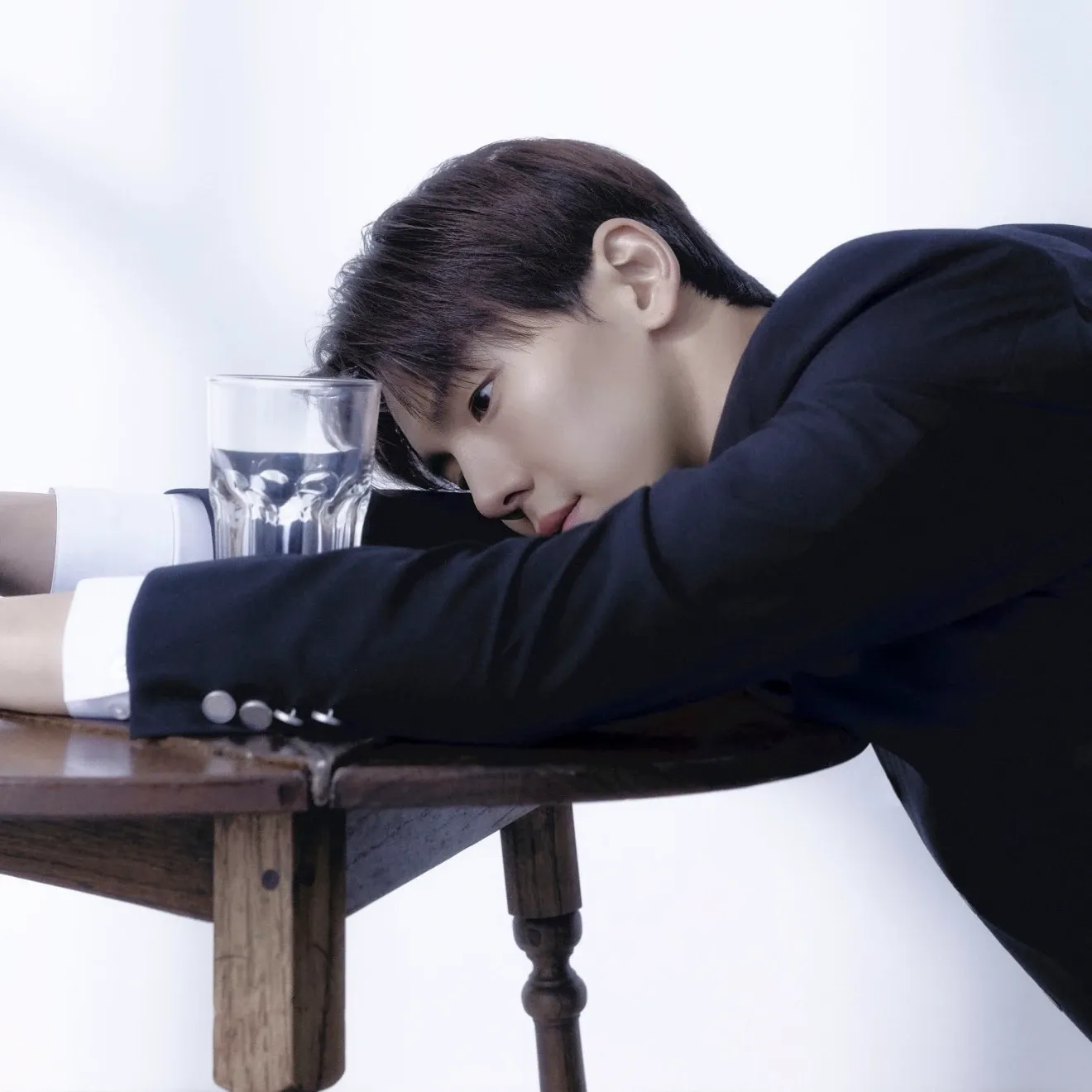 셔누 (몬스타엑스)의 비하인드 컷