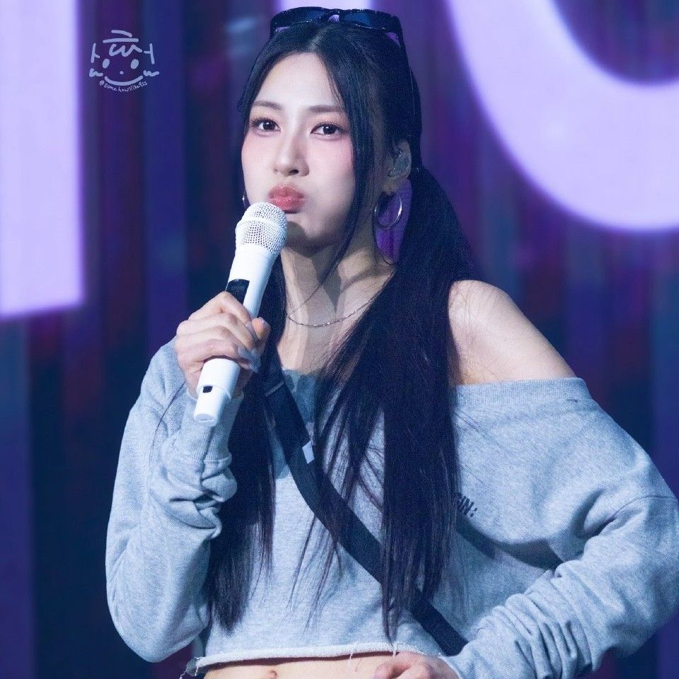 Latest photo of Oh Hayoung (Apink)