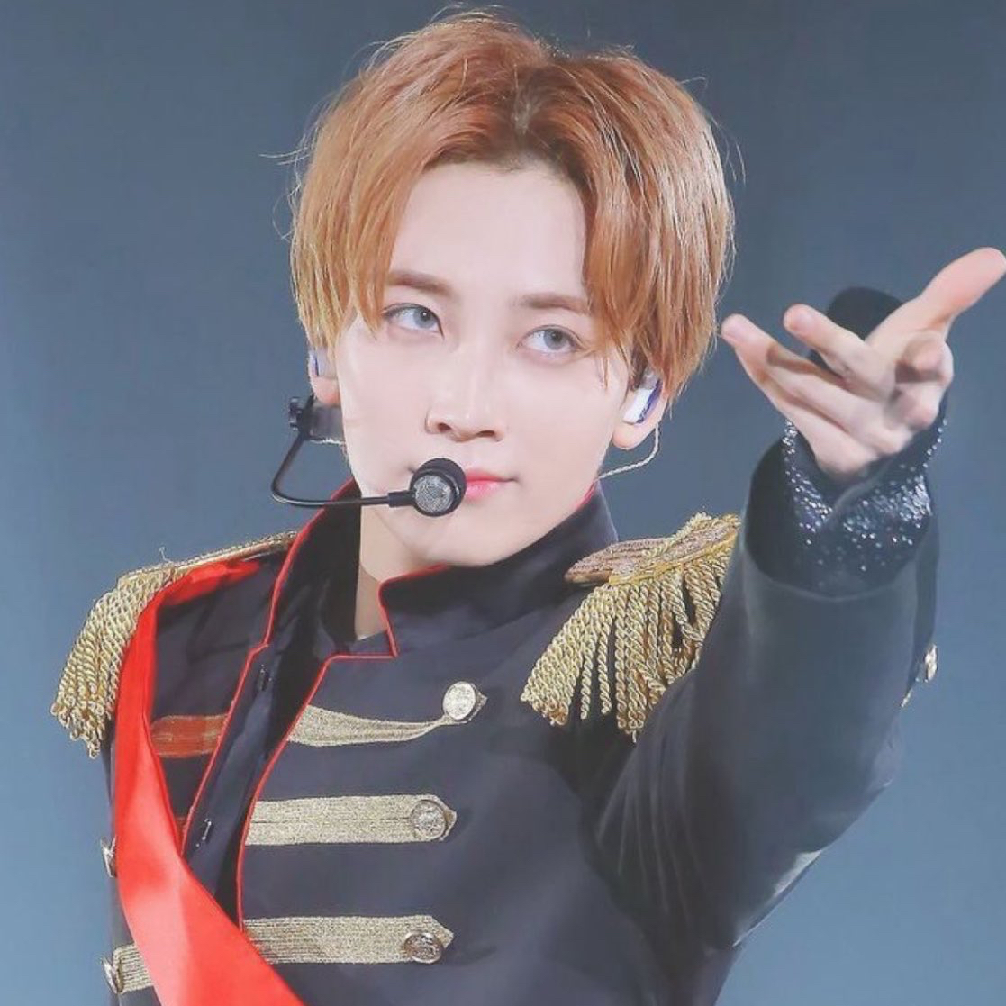 Recent activity shot of Jeonghan (SEVENTEEN)