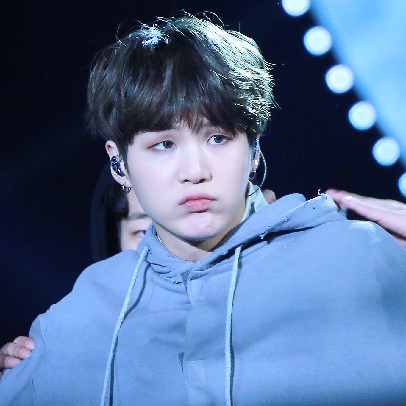 Potret di balik layar SUGA (BTS)