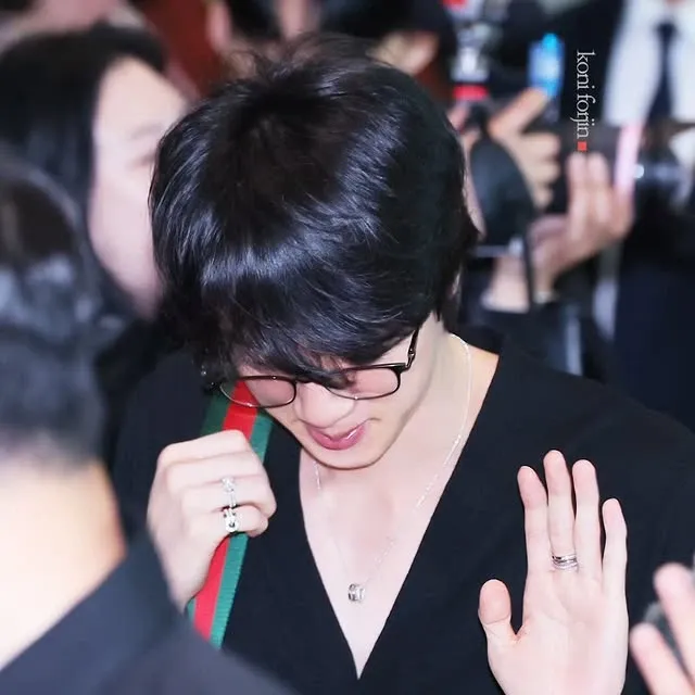 진 (방탄소년단)의 최신 사진