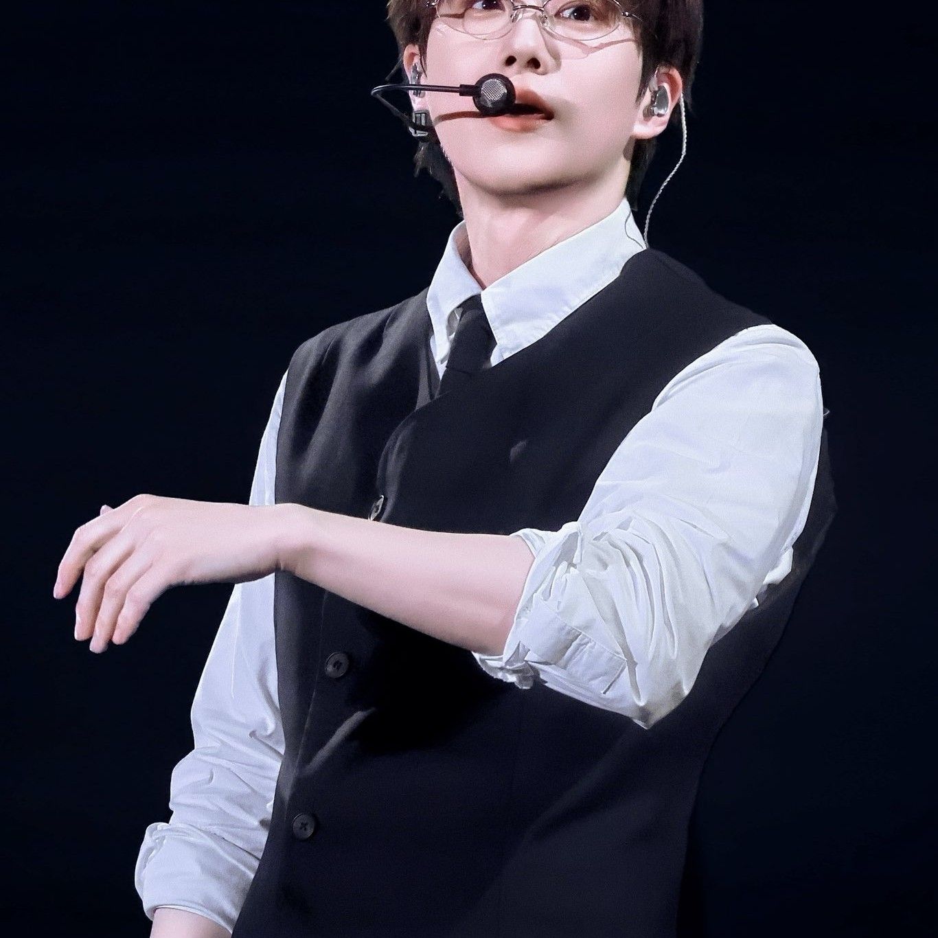 A moment captured by Suho (EXO)'s fan