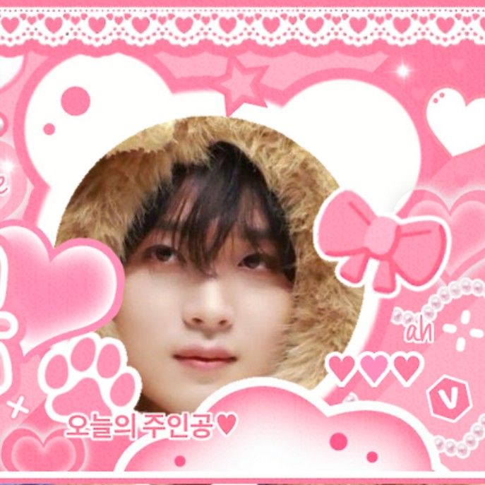 Behind-the-scenes cut of Haechan (NCT 127, NCT DREAM)