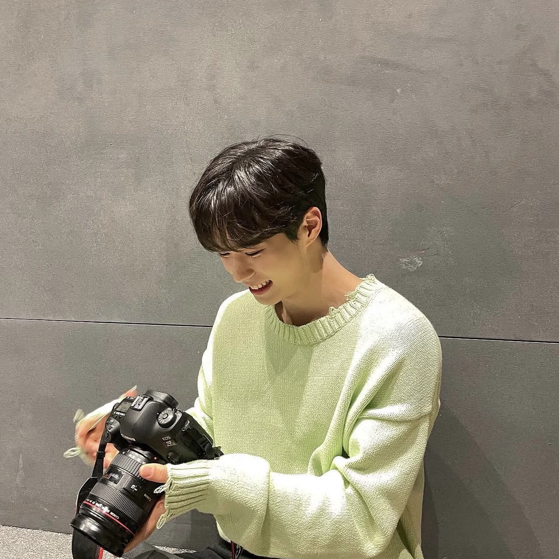 A moment captured by Kim Junseo (ALPHA DRIVE ONE)'s fan