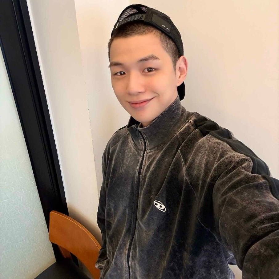 강다니엘의 최신 사진