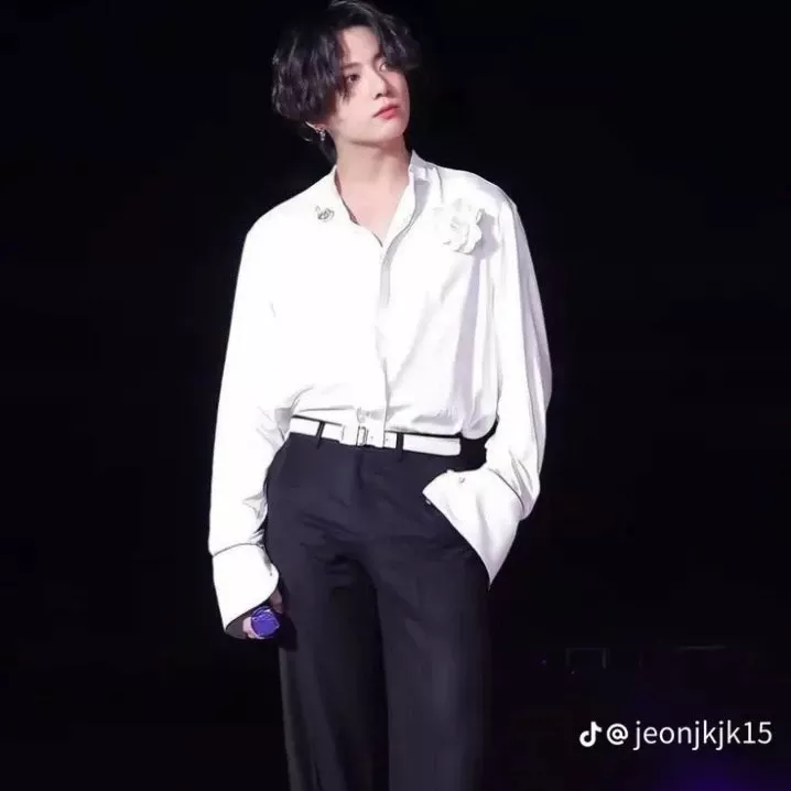 Foto terbaru Jungkook (BTS)