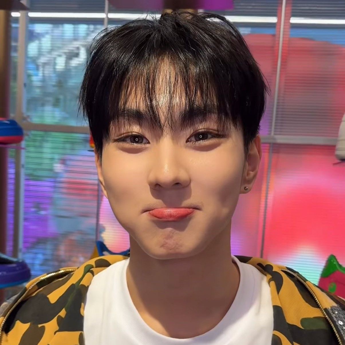 Recent activity shot of Jungwon (ENHYPEN)