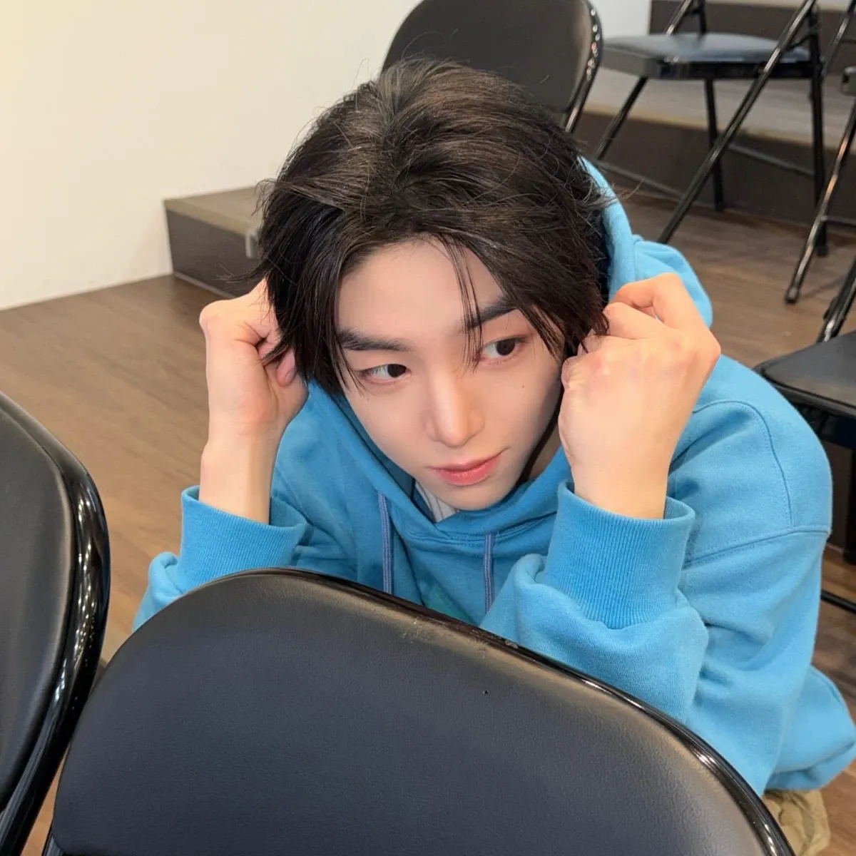 Momen yang diabadikan oleh penggemar Baek junhyuk (IDID)