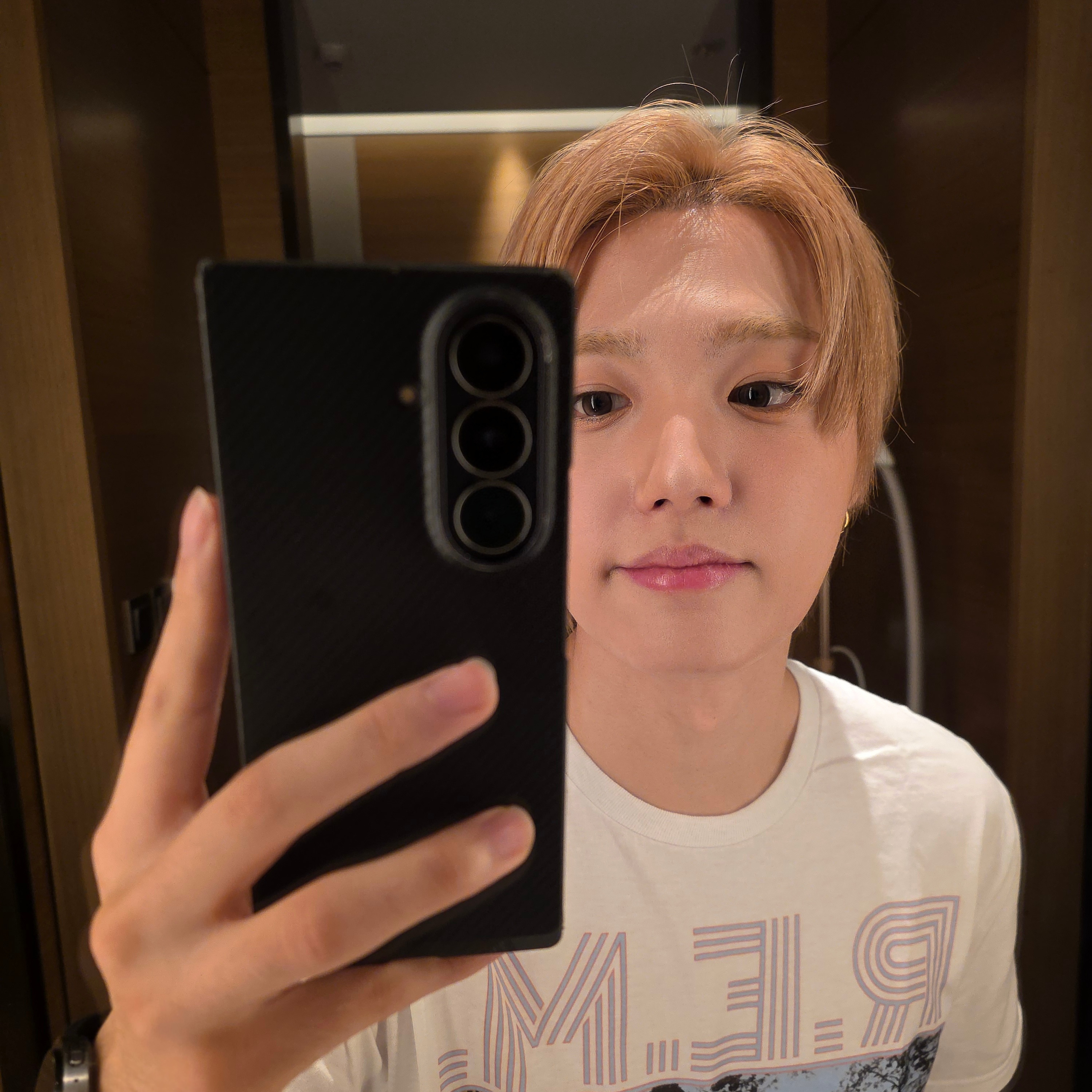 Latest photo of Doyoung (TREASURE)