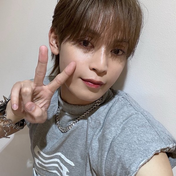 Foto perwakilan Yonashiro Sho (JO1) yang penuh pesona