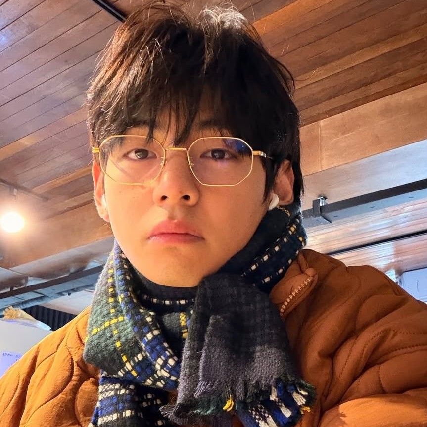 V (BTS)の最新写真