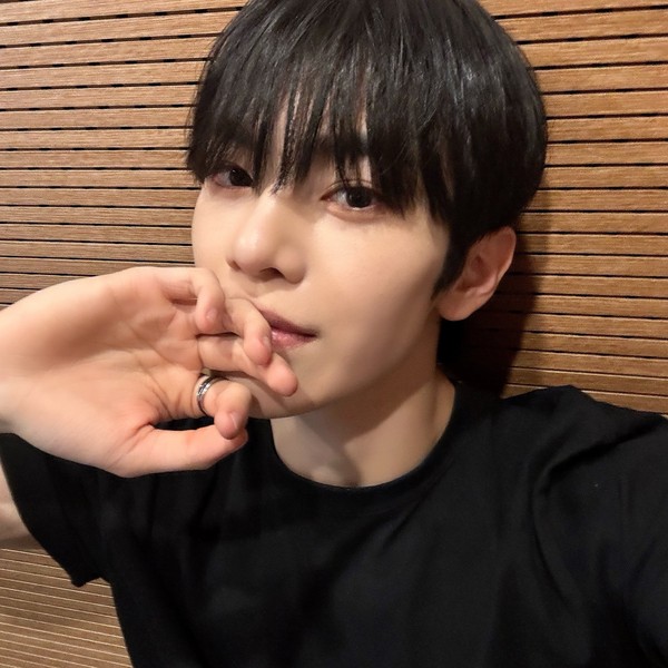 捕捉到朴东奎 (TUNEXX)魅力的代表照片