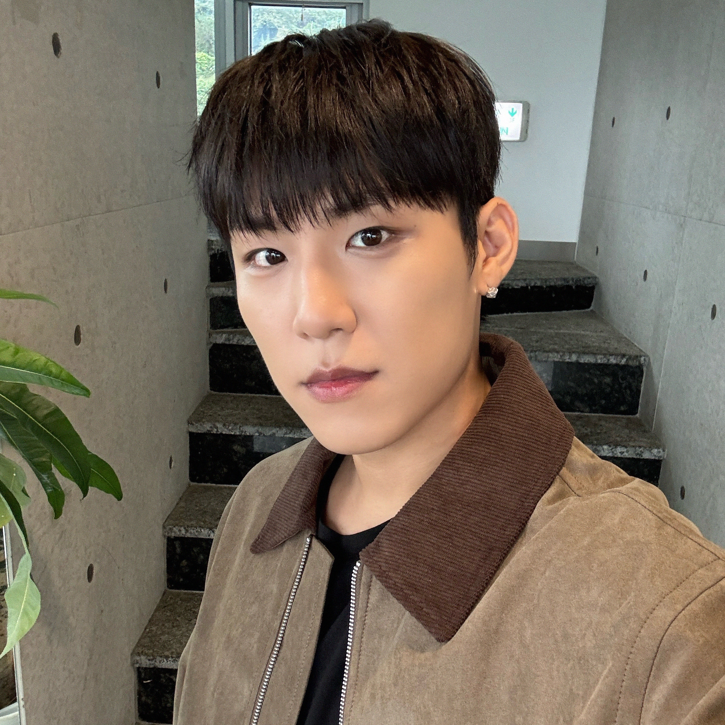 Latest photo of Park Woojin (AB6IX)