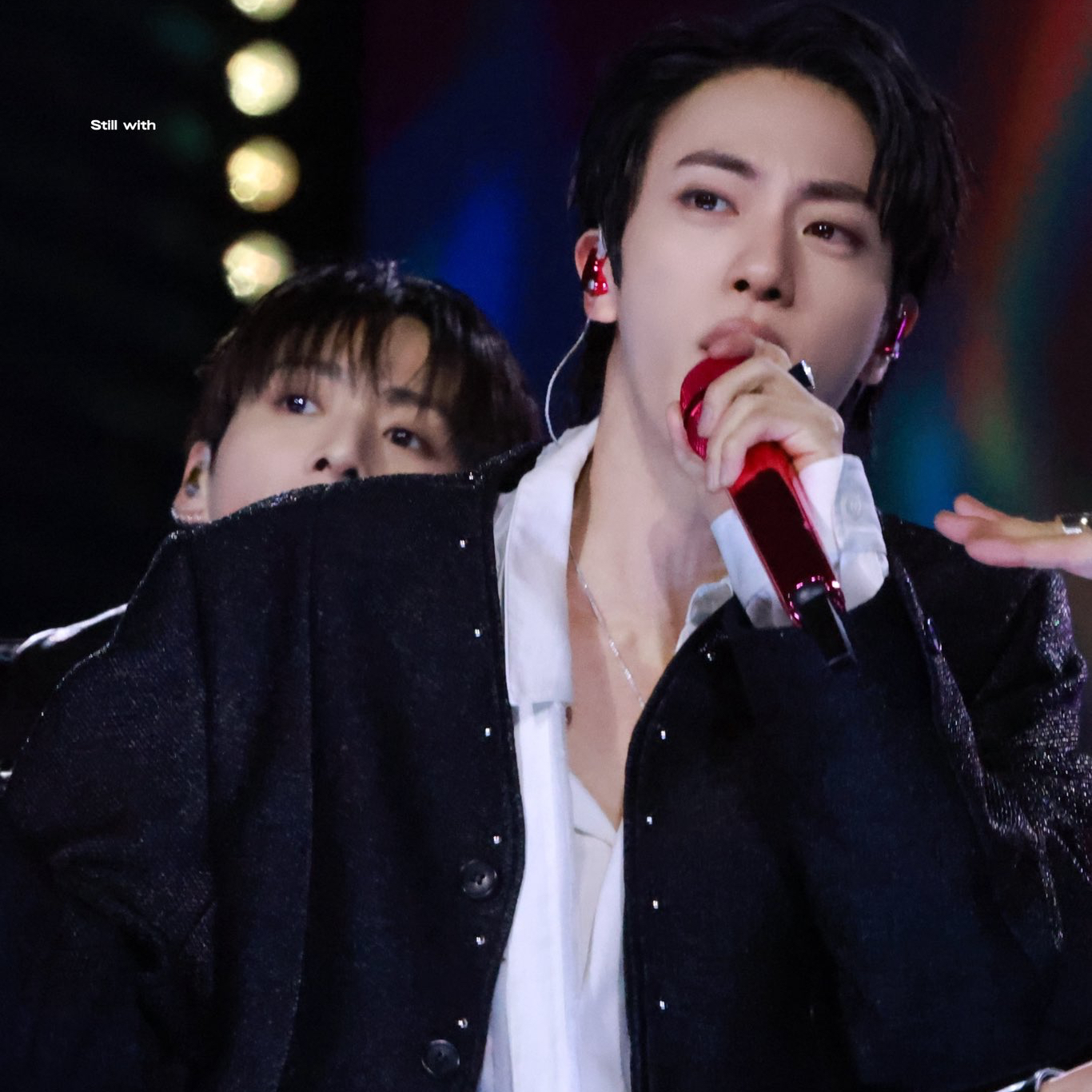 Foto aktivitas terbaru Jin (BTS)