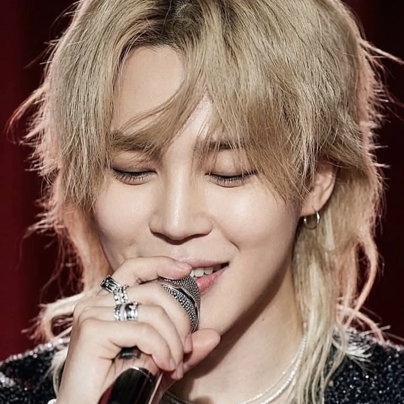 Behind-the-scenes cut of Jimin (BTS)