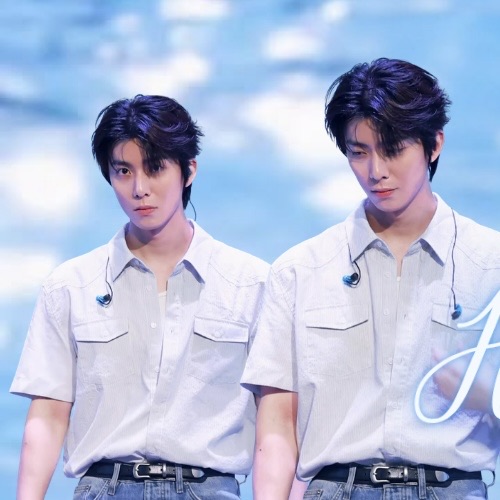 Recent activity shot of Hwiyoung (SF9)