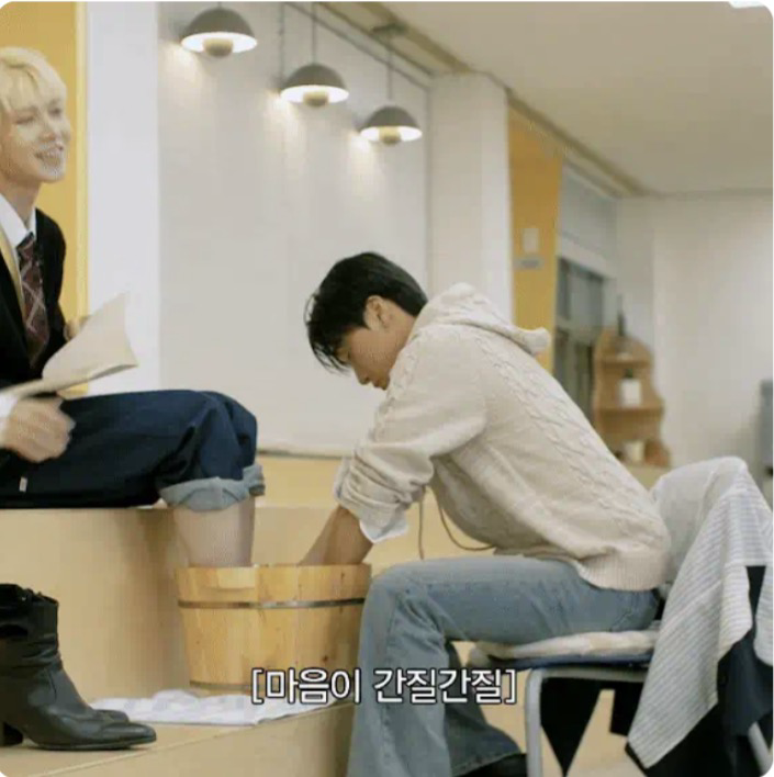 ATEEZ的幕後花絮