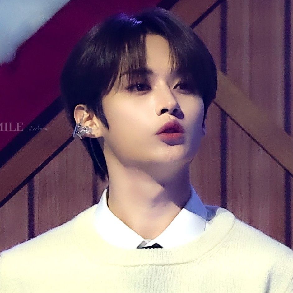 Recent activity shot of Lee Know (Stray Kids)