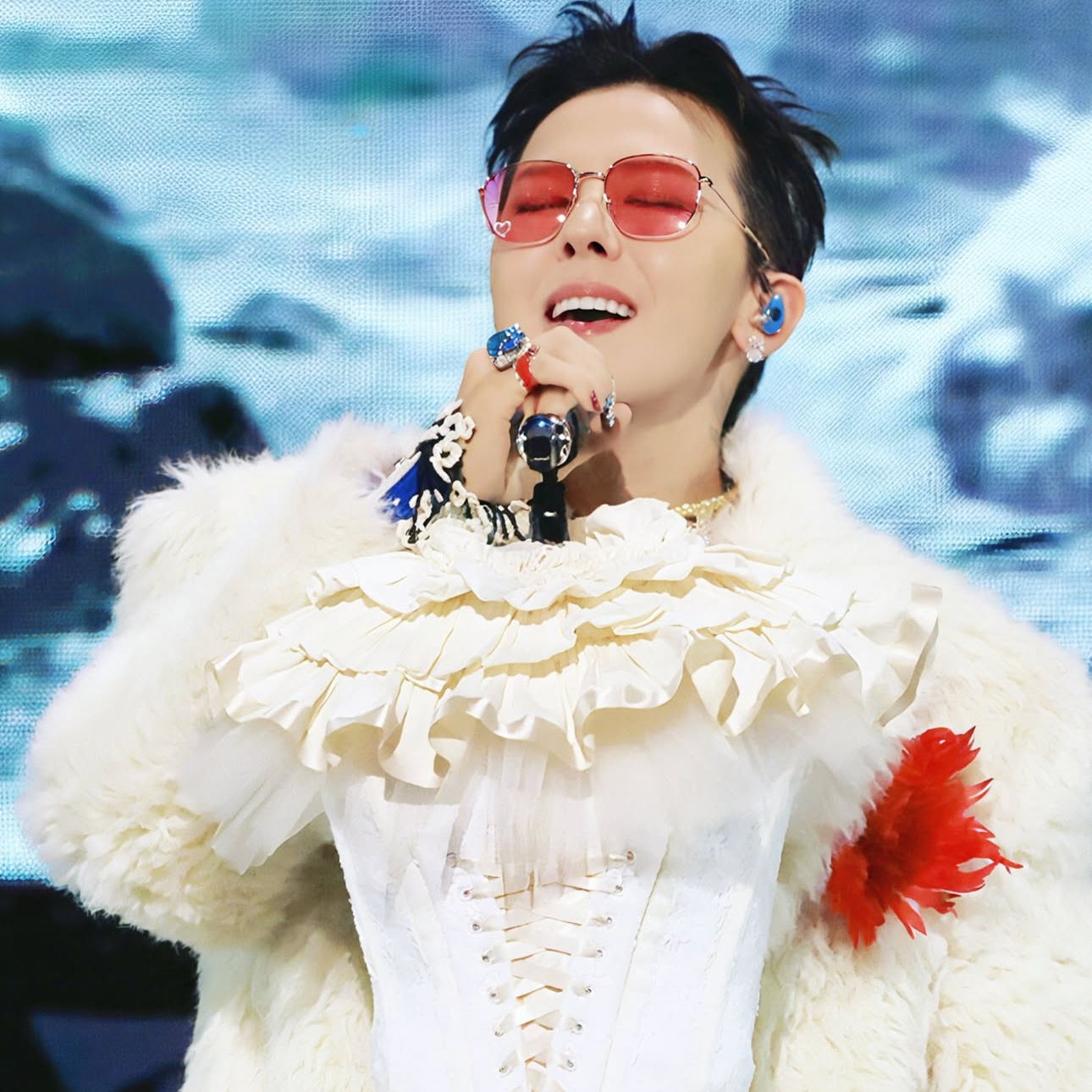 Potret di balik layar G-DRAGON (BIGBANG)