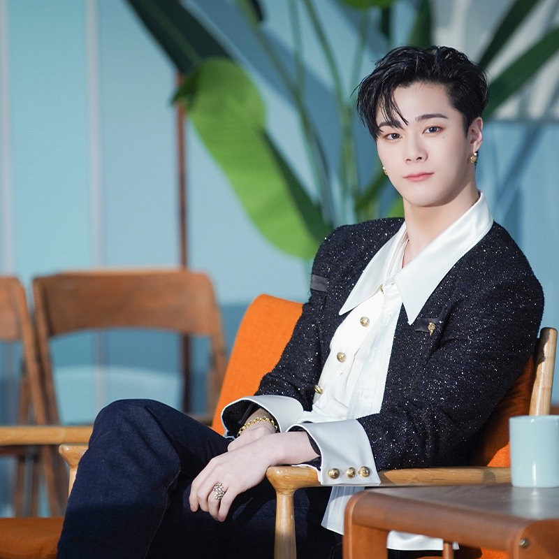 A moment captured by Moonbin (ASTRO)'s fan