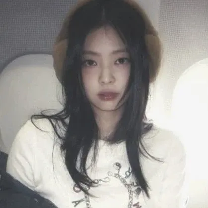 제니 (BLACKPINK) 최근 활동샷